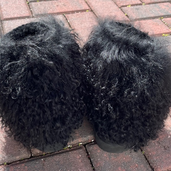 UGG Mongolian Fur Mid-Calf Boots Size 7 - Picture 2 of 7